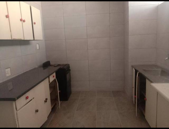 2 BEDROOM APARTMENT FOR SALE IN SUNNYSIDE